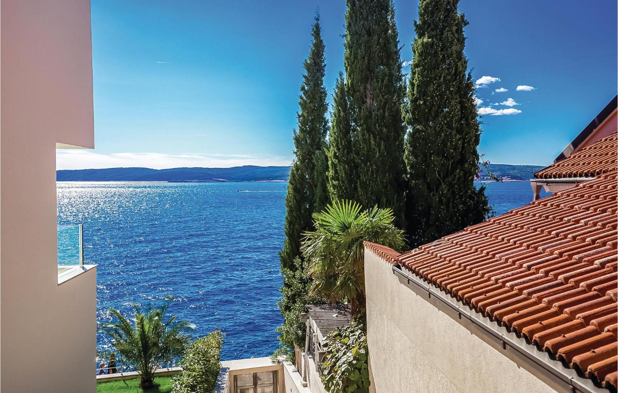 Apartment Amazing In With Kitchen Crikvenica